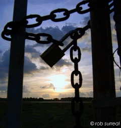 Lock and Chain [Image]