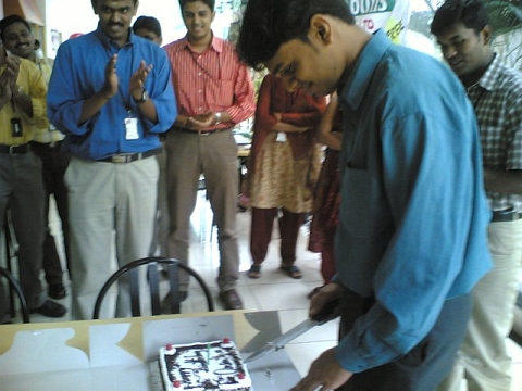 Birthday at Office (2006)